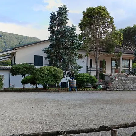 Marila Relax Con Piscina In Campagna * Pietramelara